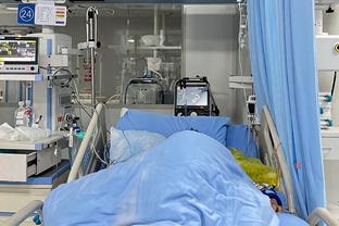 巴萨官方：马科斯-阿隆索下周将接受手术，大约缺席两到三个月